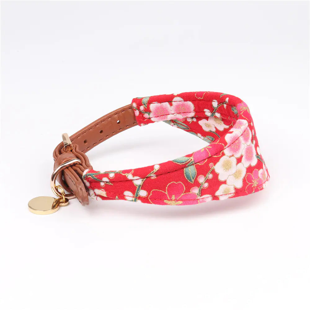 Japanese Style Triangular Pet Collar with Towel